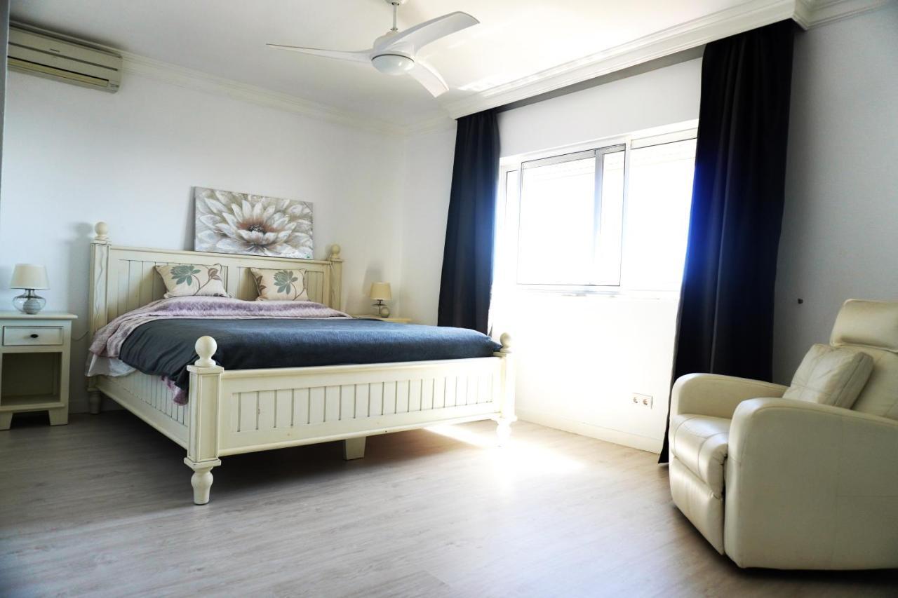 Villa Seaview Suncoast Luxury มาลากา ภายนอก รูปภาพ